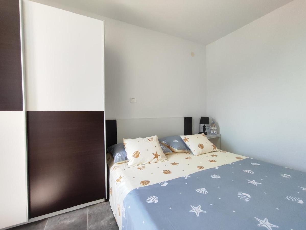 Apartmani Nada Mustapic Brela Esterno foto