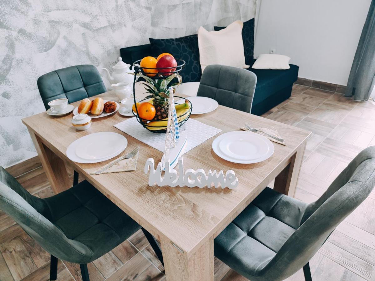 Apartmani Nada Mustapic Brela Esterno foto