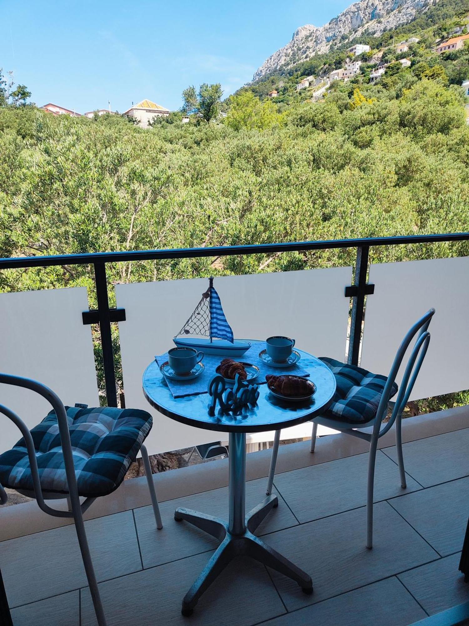 Apartmani Nada Mustapic Brela Esterno foto
